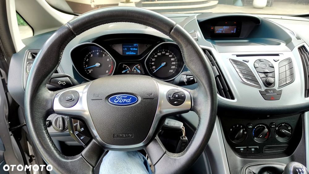 Ford C-MAX 1.6 Ti-VCT Champions Edition - 16