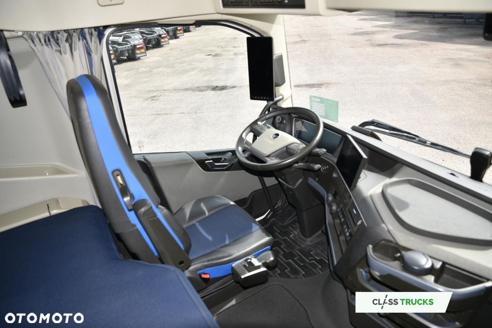 Volvo FH 460 AERO Globetrotter XL ACC i-Save I-ParkCool SideSkirts Mirror Cam - 26