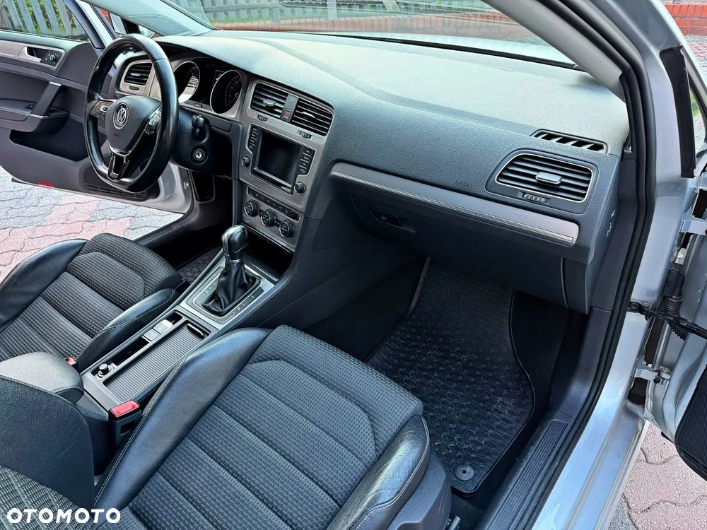 Volkswagen Golf 2.0 TDI BMT Highline DSG - 21