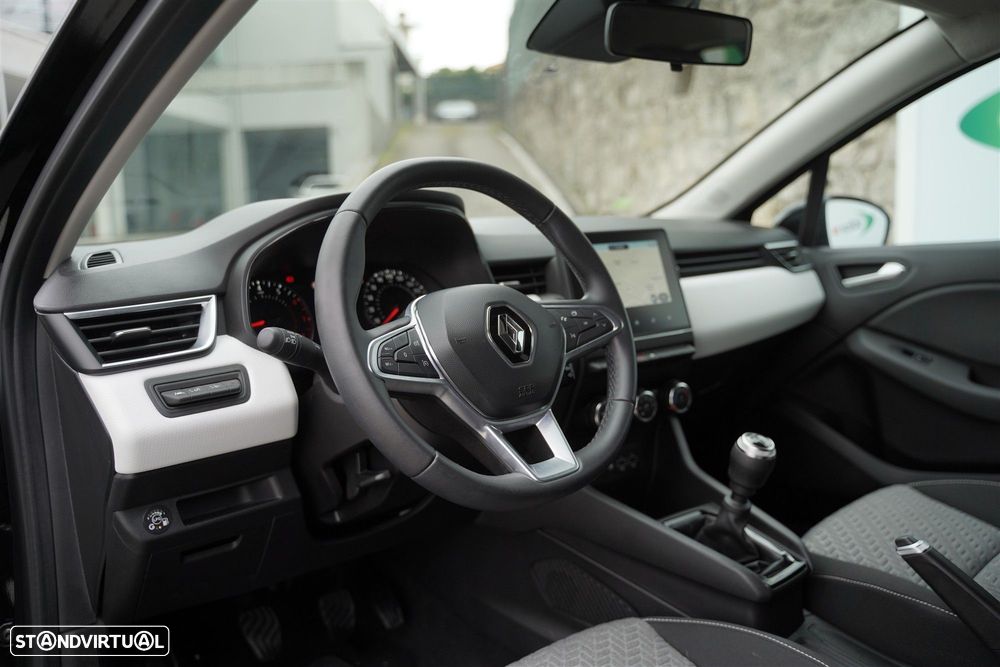Renault Clio 1.0 TCe Evolution Bi-Fuel - 27