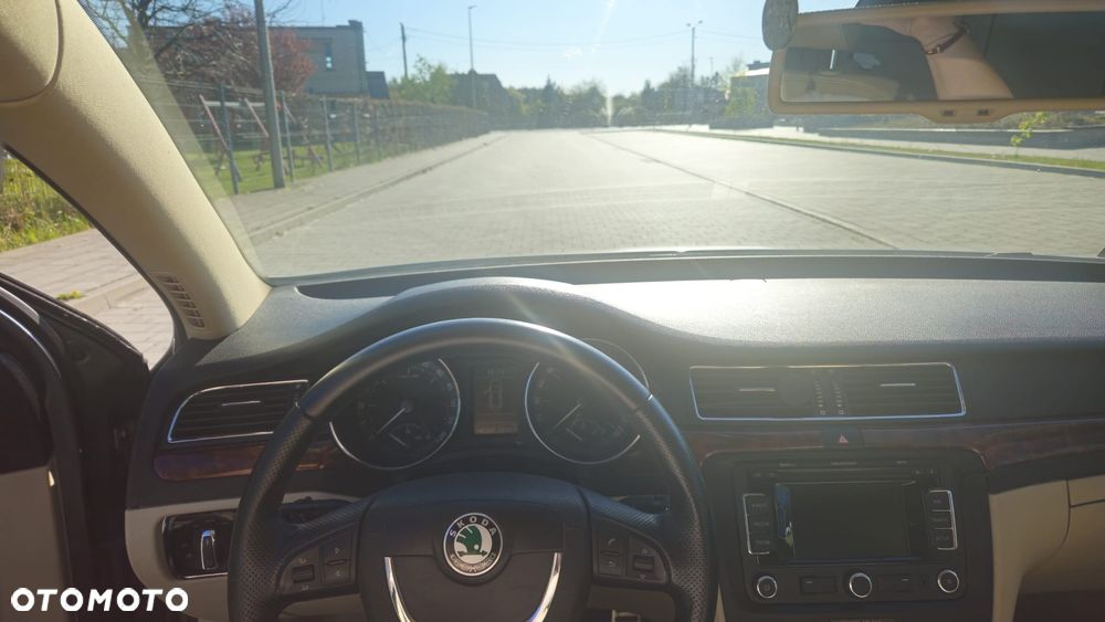 Skoda Superb 2.0 TDI Ambition - 5