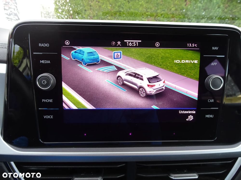 Volkswagen T-Roc 1.5 TSI Life - 28