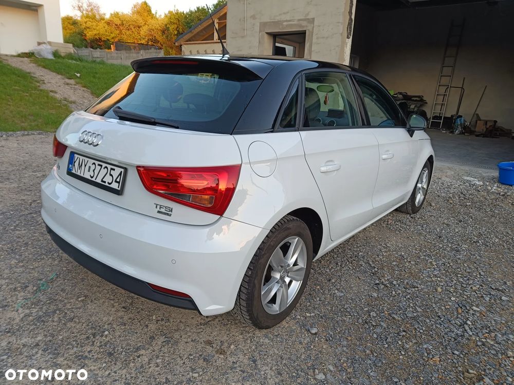 Audi A1 Sportback 1.0 TFSI ultra - 3