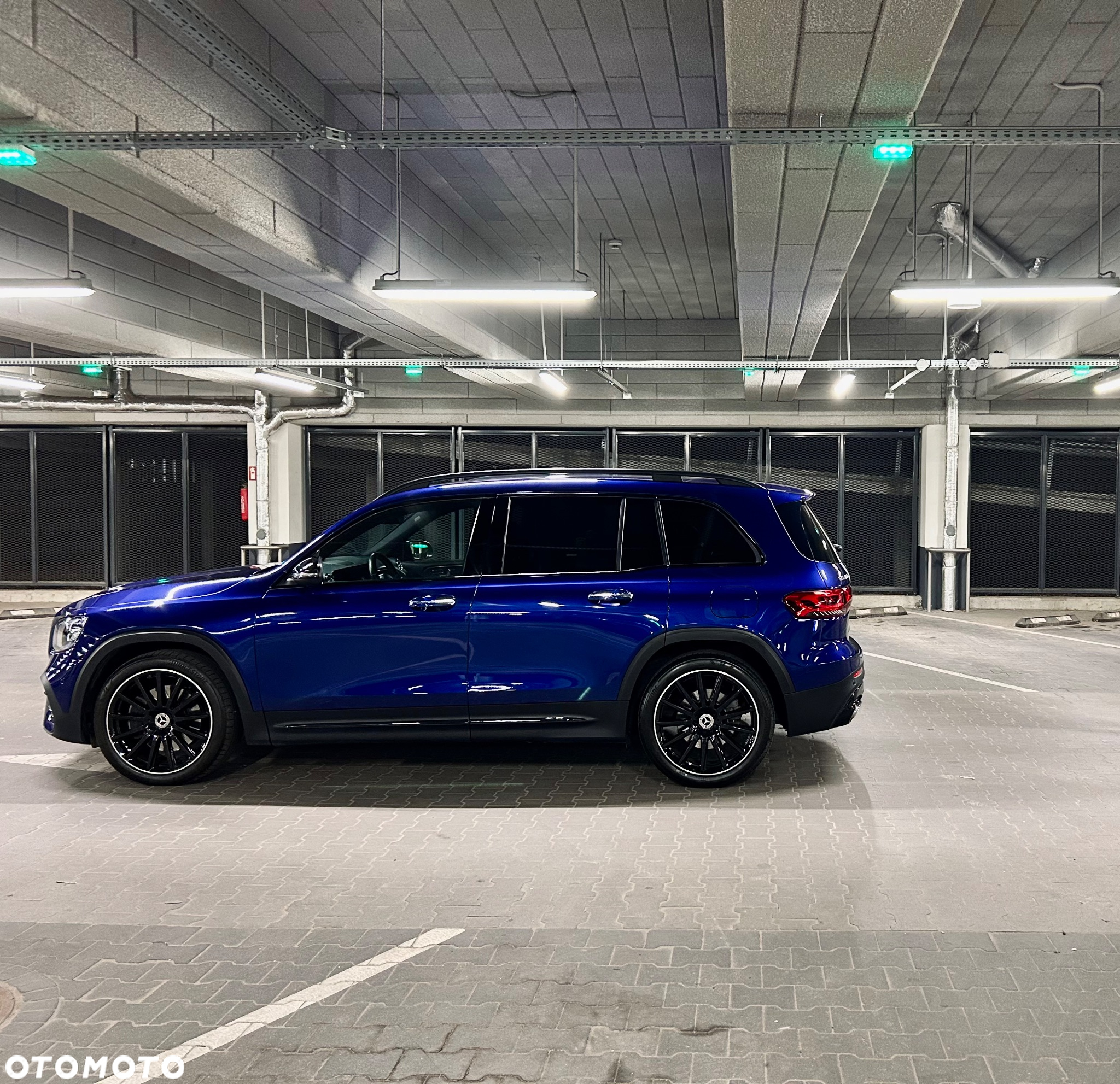 Mercedes-Benz GLB 250 4-Matic AMG Line 8G-DCT