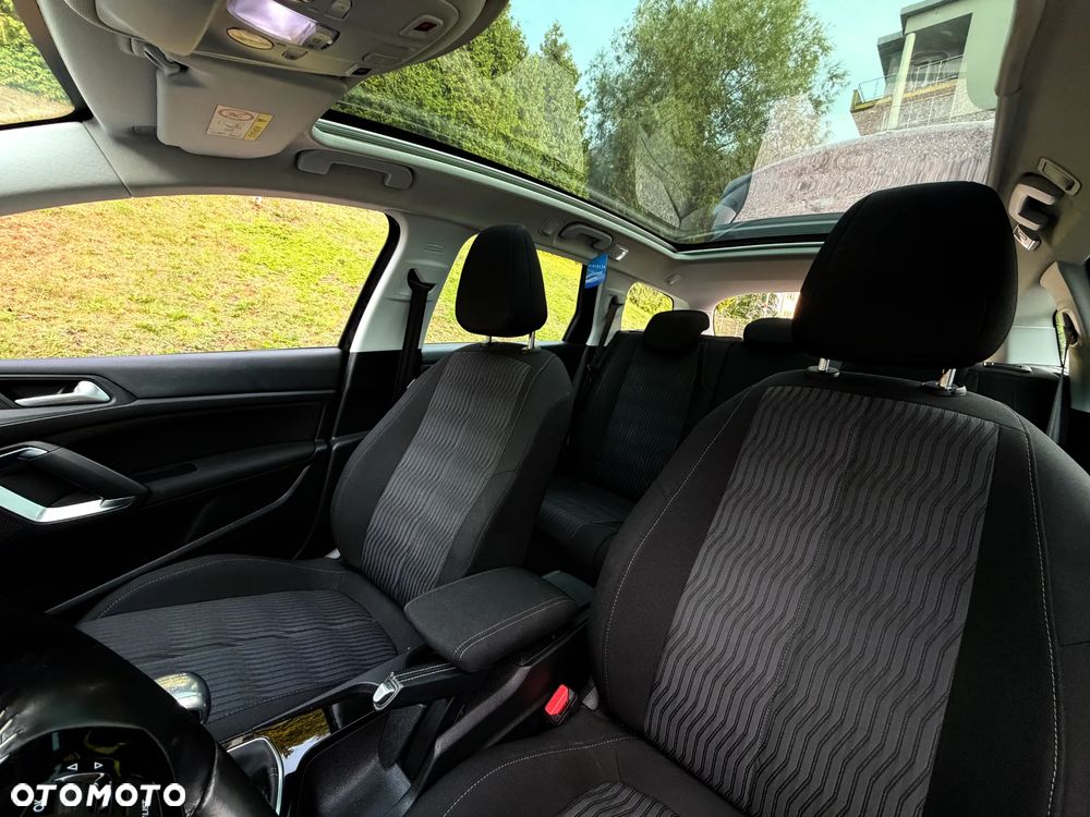 Peugeot 308 1.2 PureTech Active S&S - 11