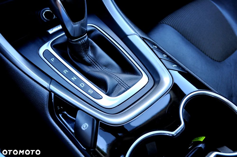 Ford Mondeo 2.0 TDCi PowerShift-Aut Allrad ST-Line - 34