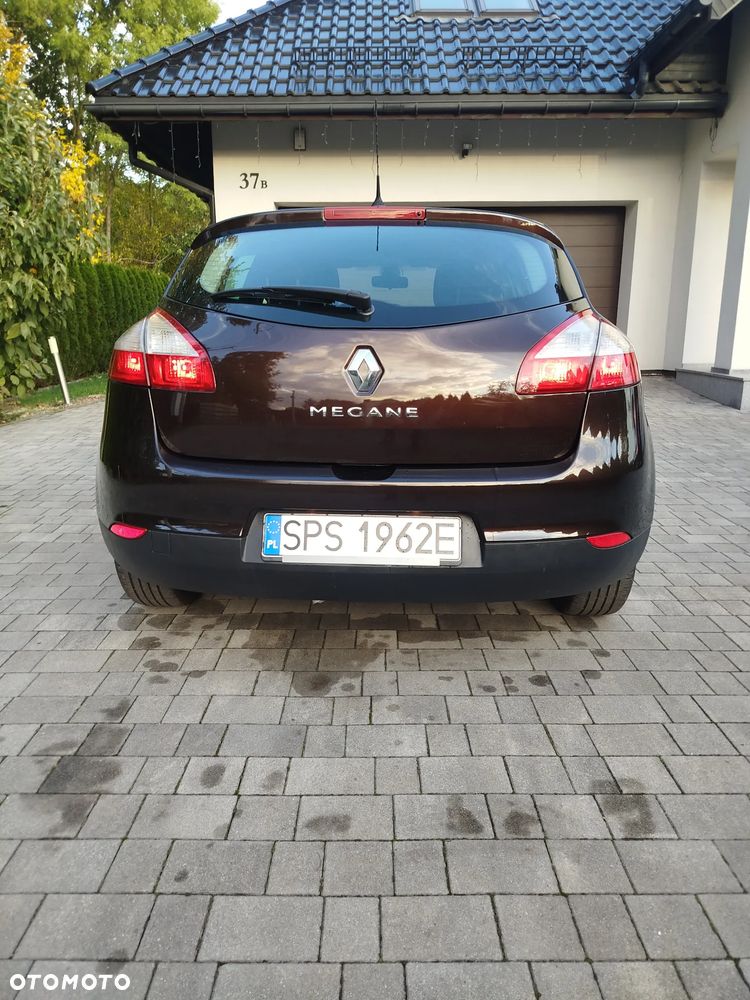Renault Megane 2011 photo 4