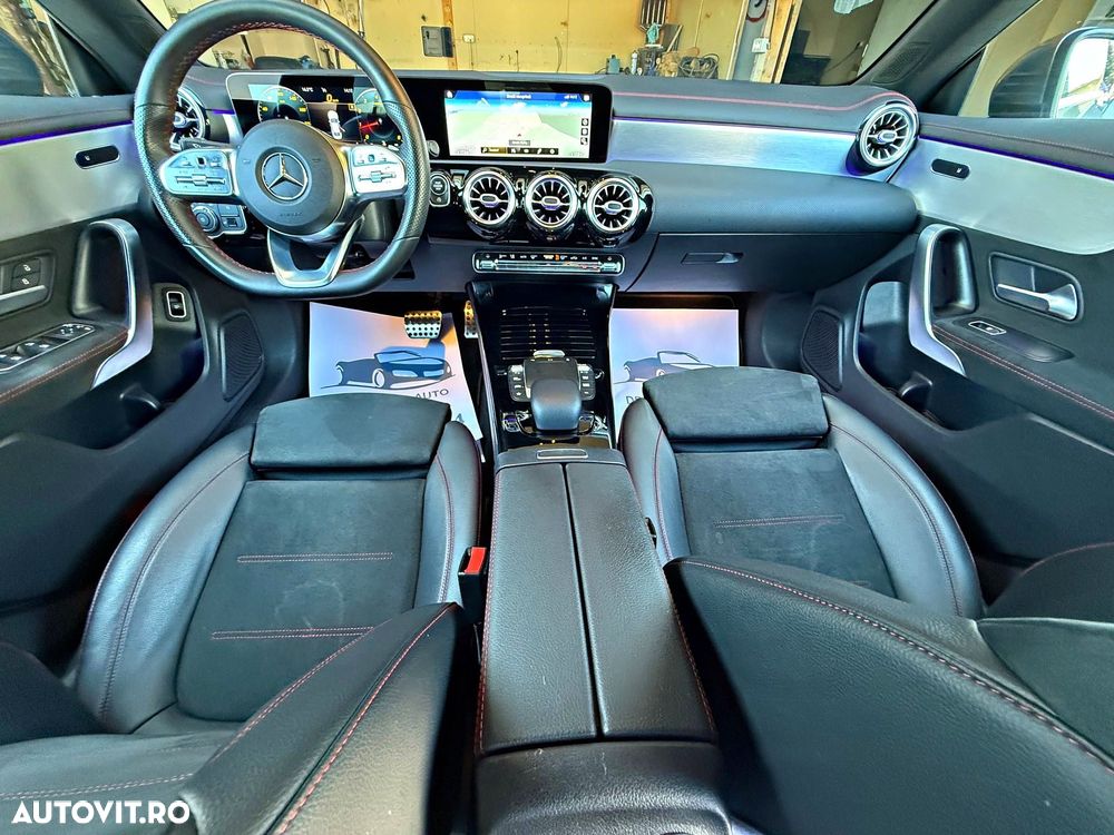 Mercedes-Benz CLA 180 7G-DCT AMG Line Advanced Plus - 12