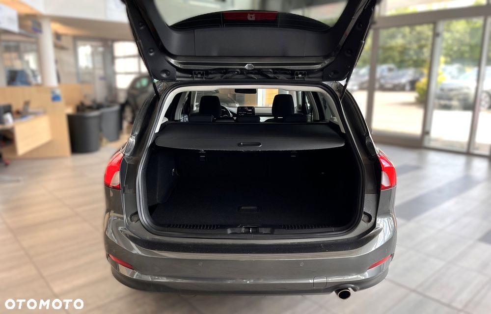 Ford Focus 1.0 EcoBoost Titanium ASS PowerShift - 28