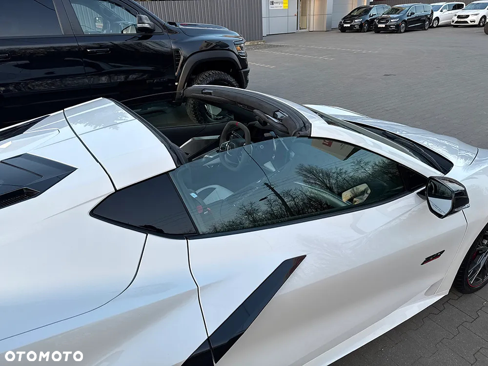 Chevrolet Corvette Stingray 3LT 6.2 V8 Automatik - 29
