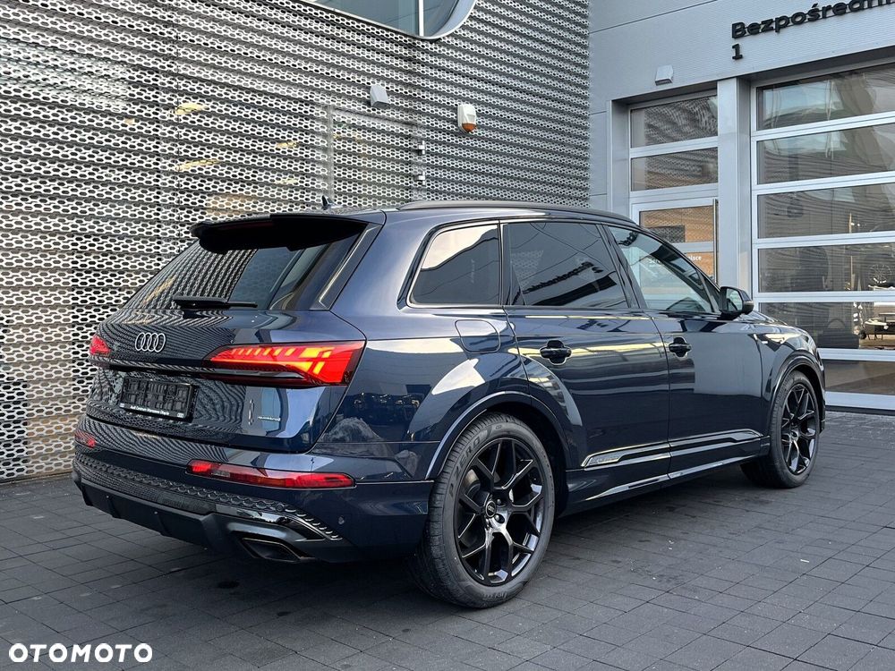 Audi Q7 - 9