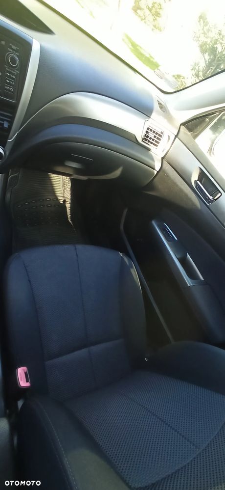 Subaru Forester 2.0 XE NAV Euro5 - 4