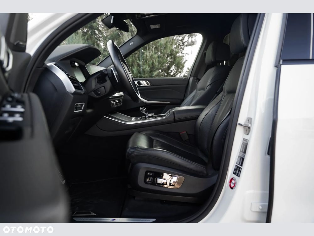 BMW X5 xDrive40i sport - 33