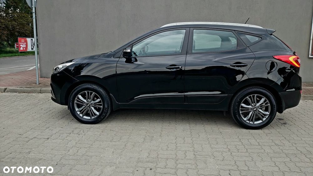 Hyundai ix35 blue 1.6 2WD Finale Gold - 4