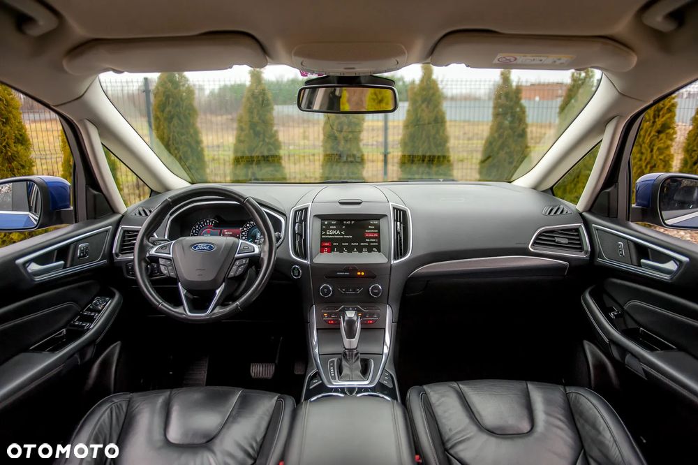 Ford S-Max 2.0 TDCi 4WD Titanium PowerShift - 6