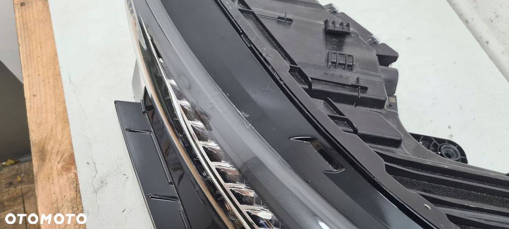 audi sq6 e – tron 22- lampa lewa kompletna europa - 10