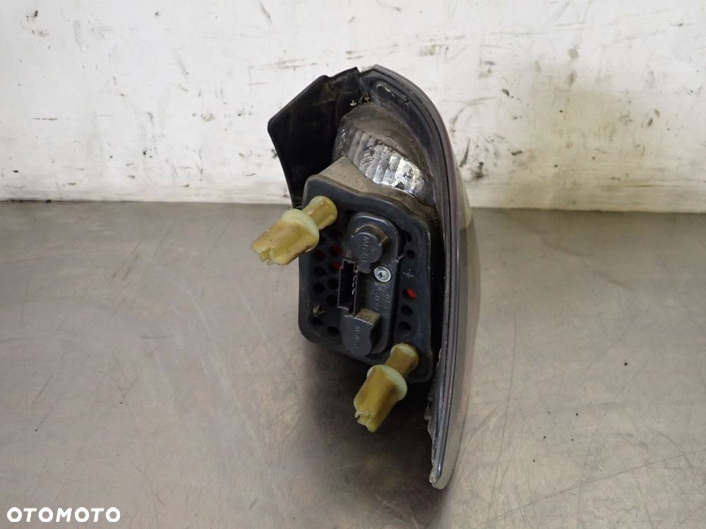 LAMPA LEWA TYLNA FORD S-MAX I - 3