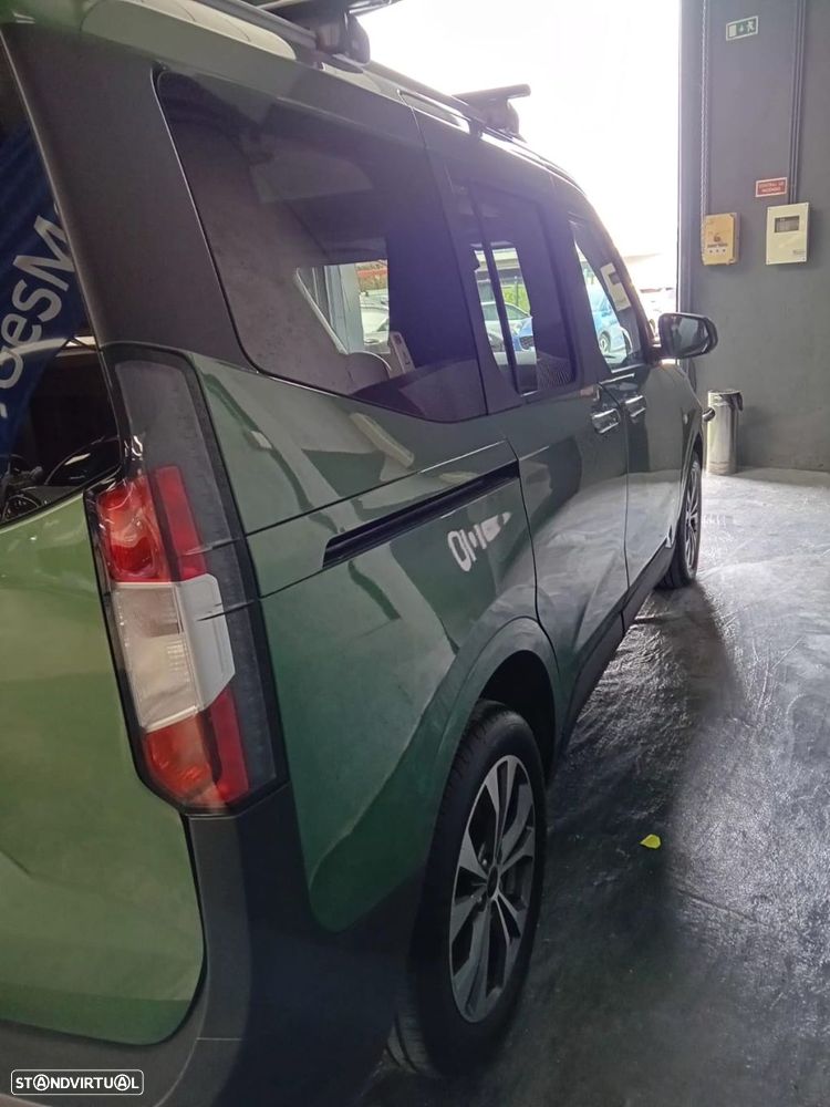 Ford Tourneo Courier 1.0 EcoBoost Titanium - 9