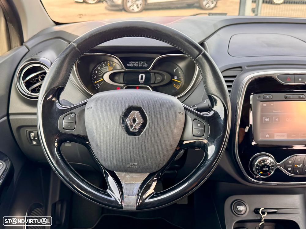 Renault Captur 0.9 TCE - 12