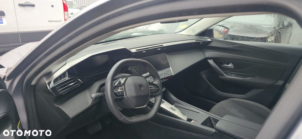 Peugeot 308 BlueHDi 130 EAT8 Style - 15