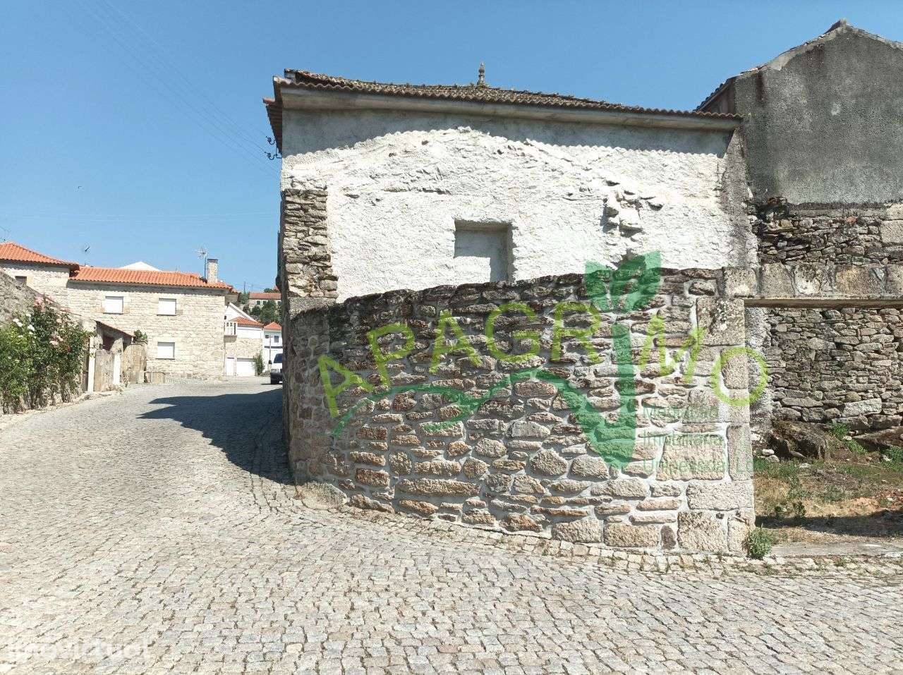 Moradia para reconstrução em Castainço, Penedono - Grande imagem: 4/20