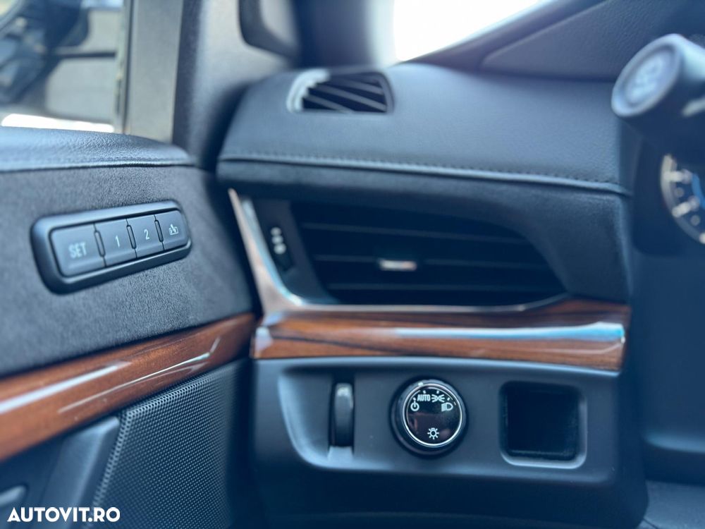 Cadillac Escalade 6.2 V8 ESV Platinum - 33