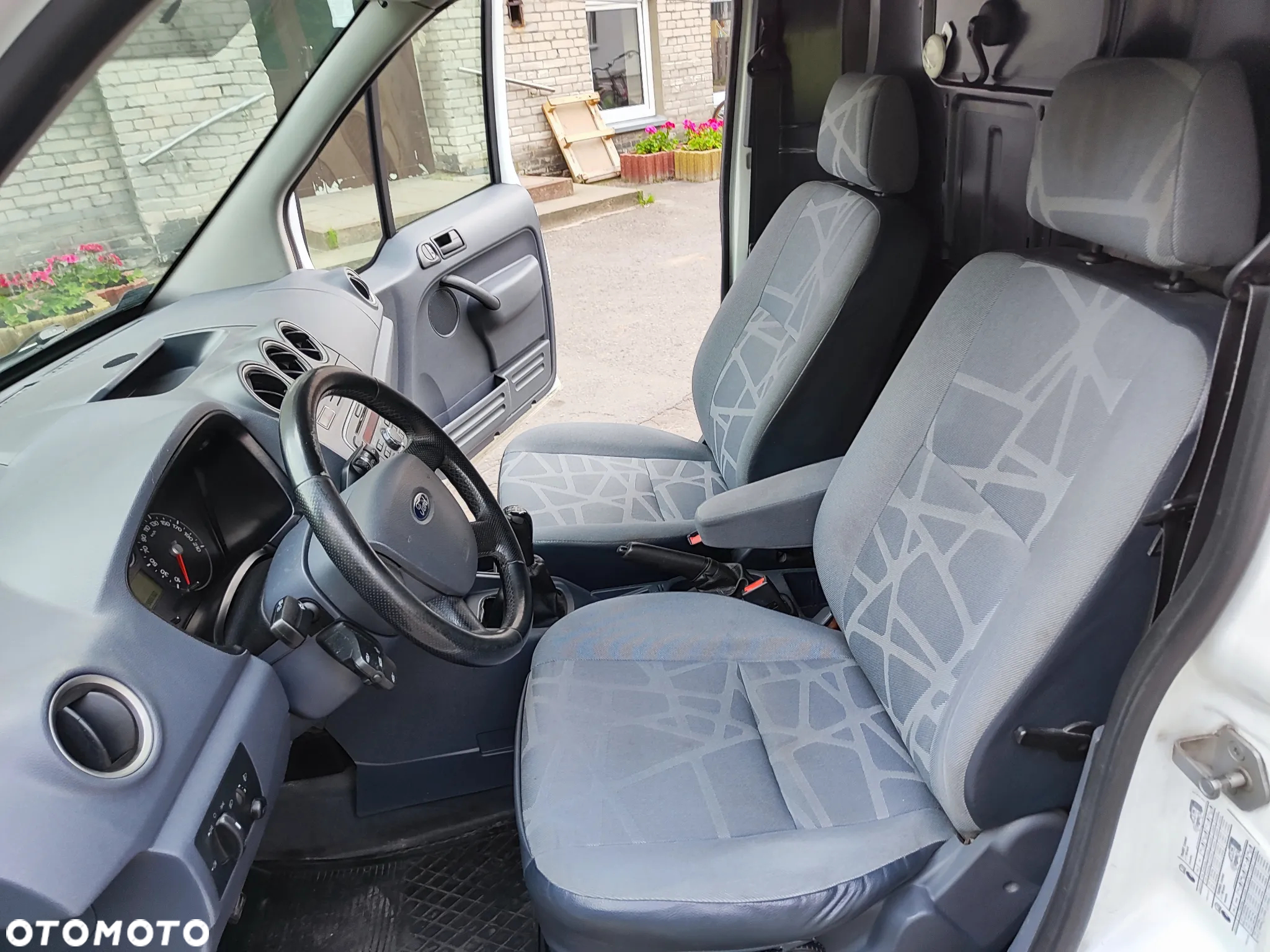Ford Transit Connect - 20