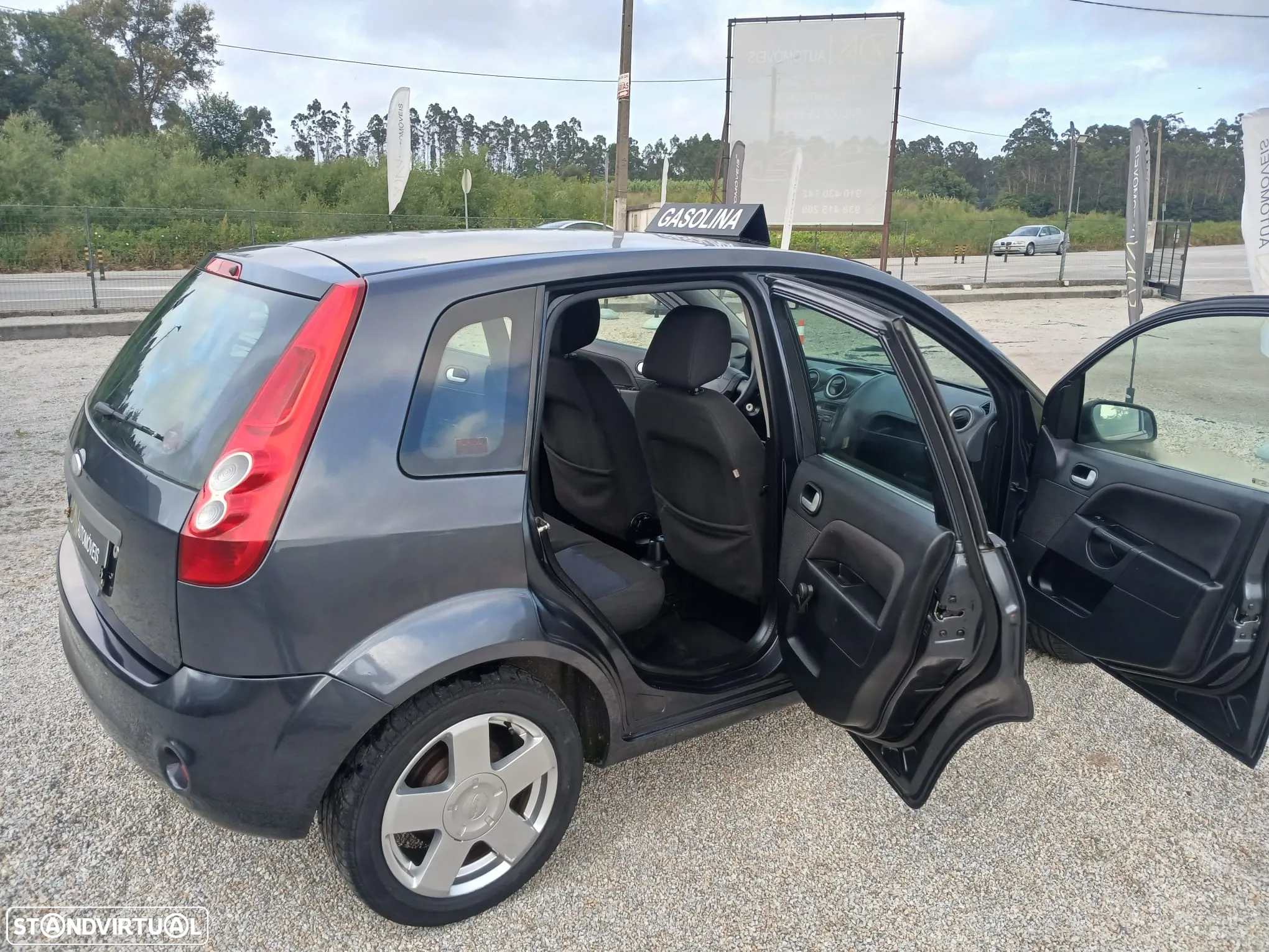 Ford Fiesta 1.25 X-Trend - 11