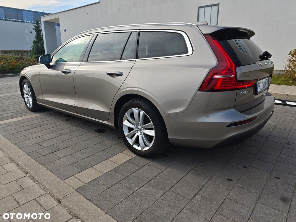 Volvo V60 D3 Drive-E Momentum - 8