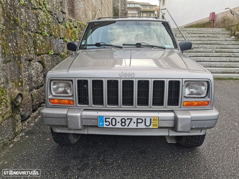 Jeep Cherokee 2.5 TD Classic - 2