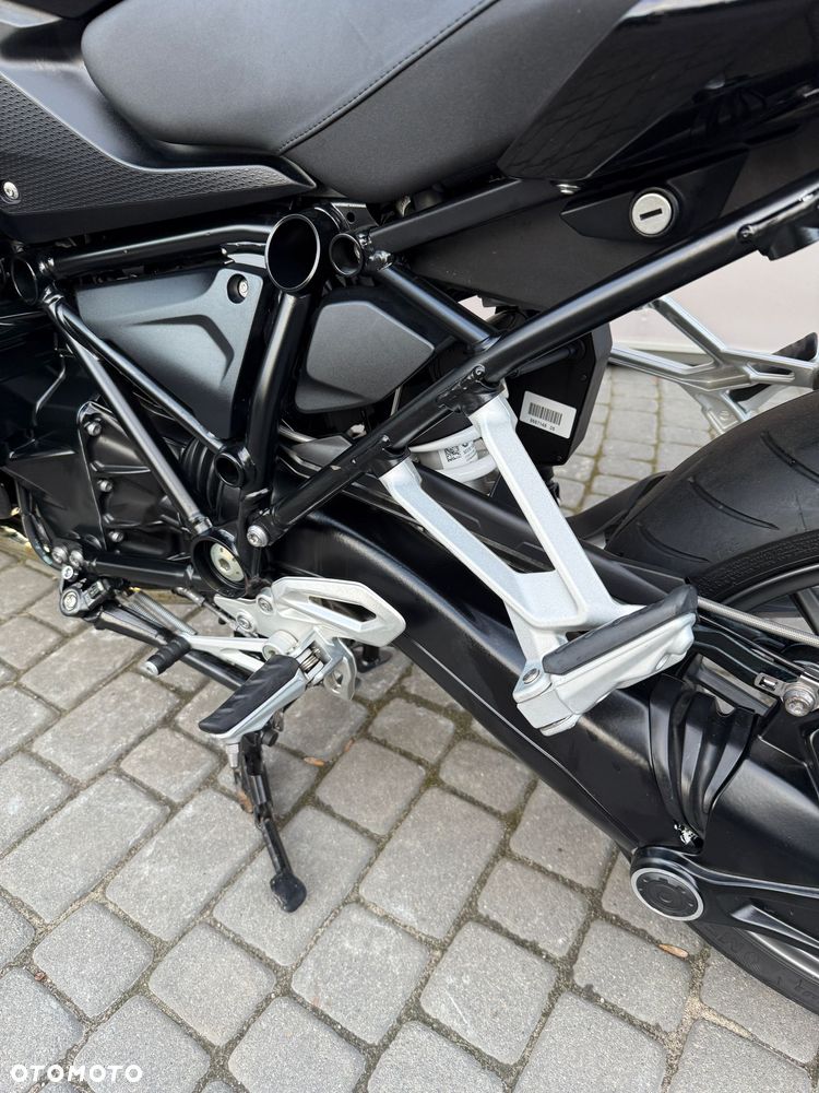 BMW R - 25