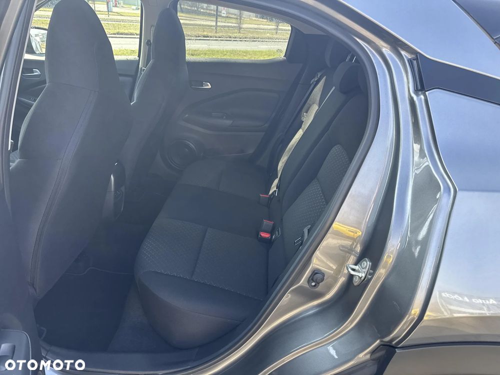 Nissan Juke 1.0 DIG-T Acenta DCT - 13