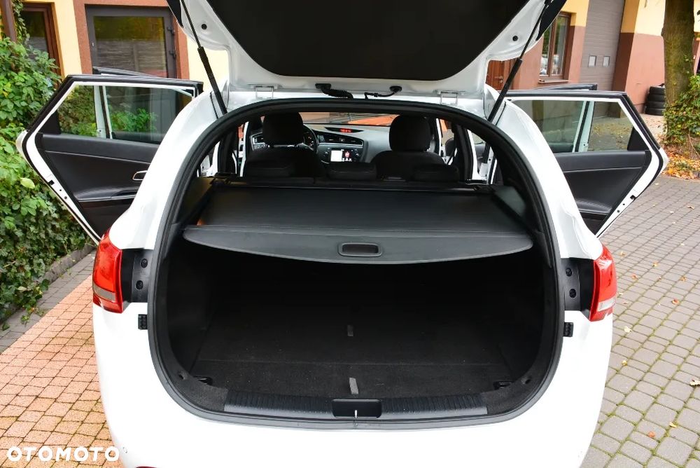 Kia Ceed 1.6 CRDi GT Line - 14