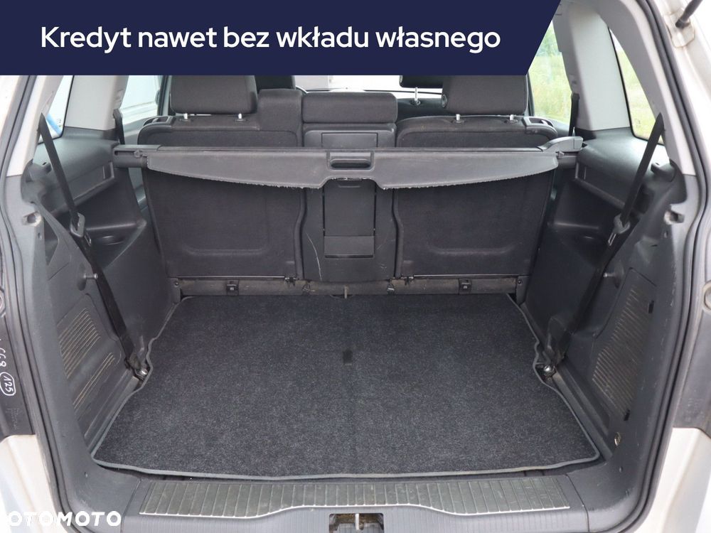 Opel Zafira - 15