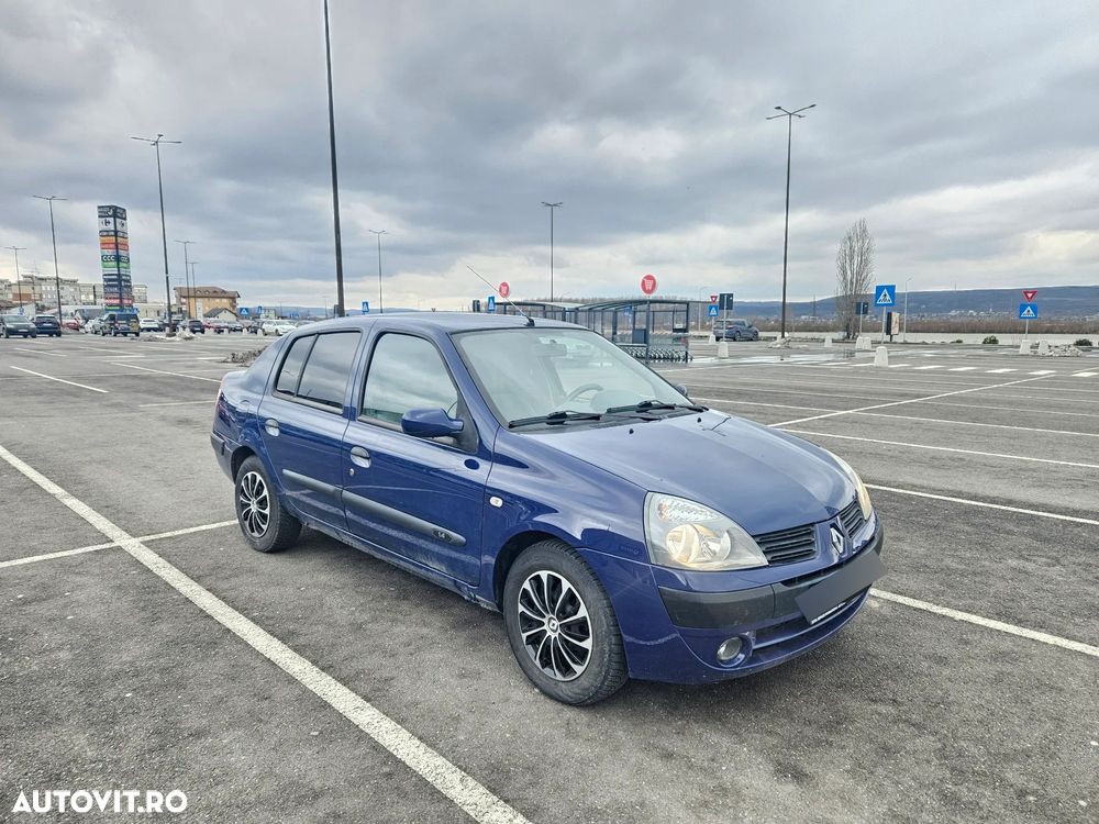 Renault Clio - 1
