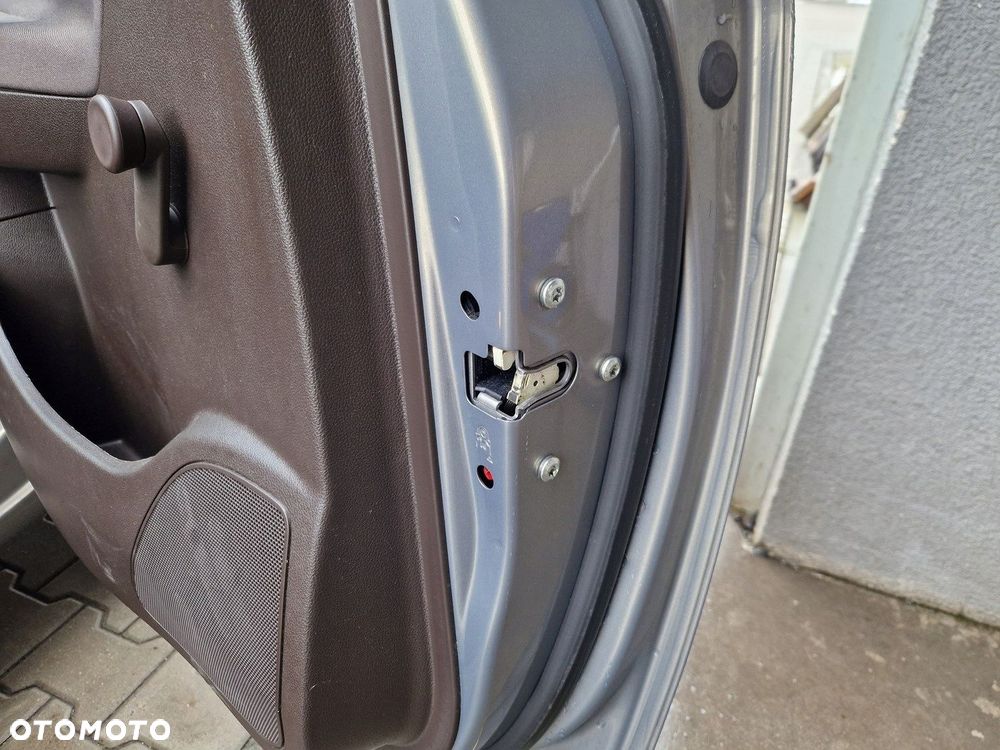 OPEL MERIVA B II ZAMEK DRZWI TYLNYCH TYLNY LEWY - 1