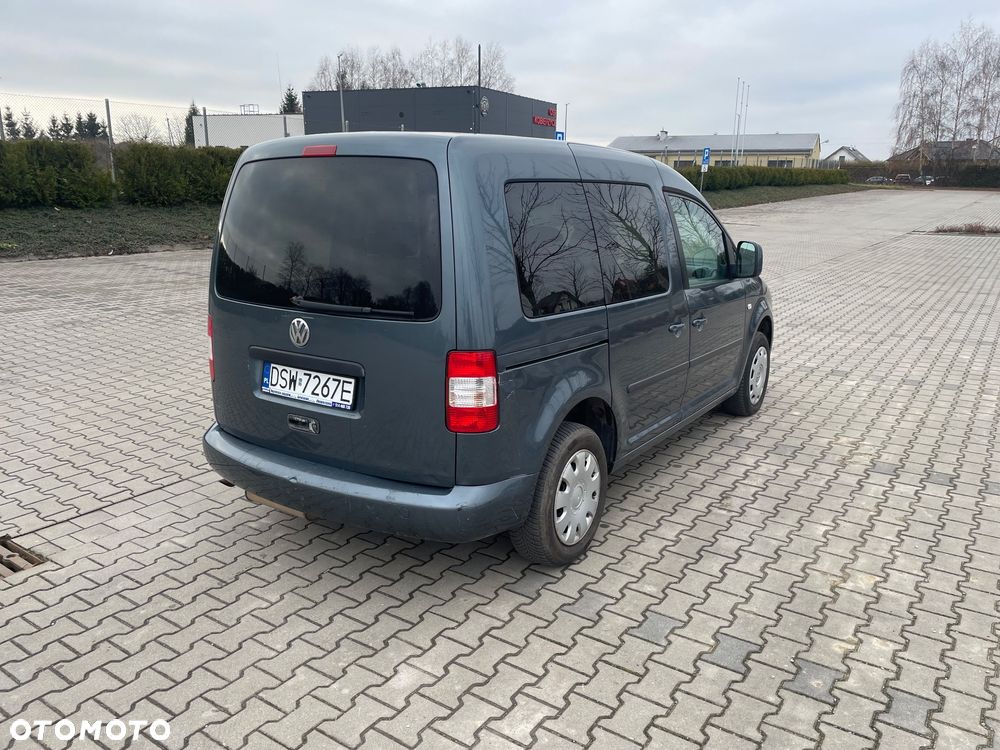 Volkswagen Caddy - 5