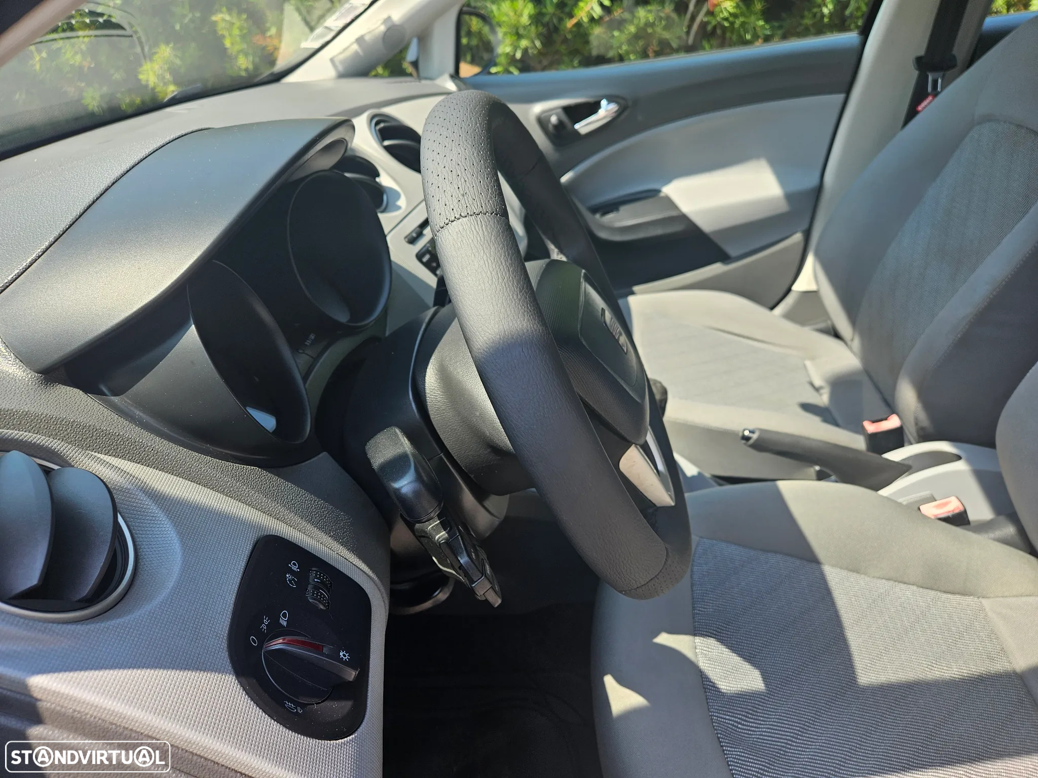 SEAT Ibiza 1.2 12V Reference - 13