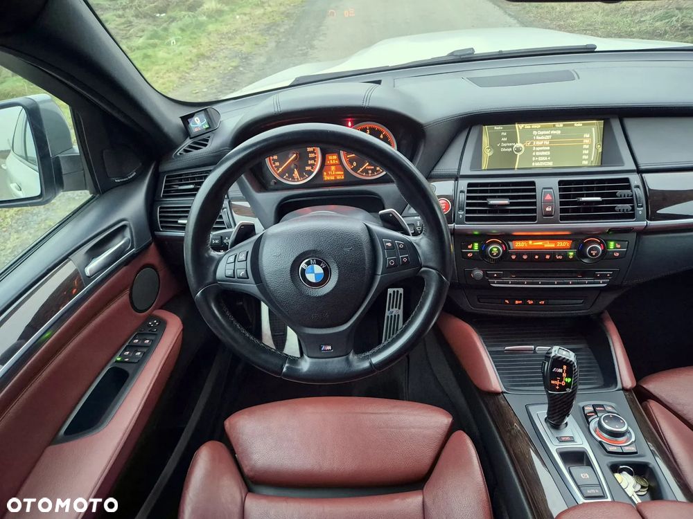 BMW X6M - 7