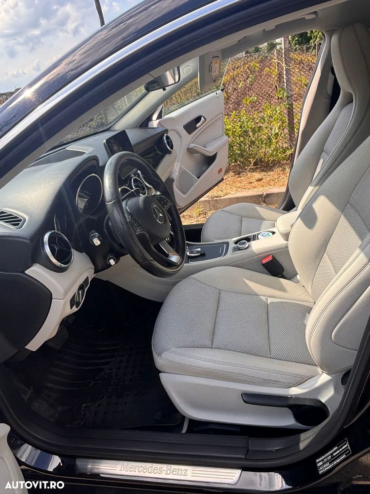 Mercedes-Benz CLA 200 - 8