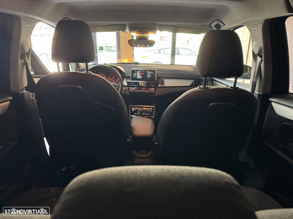 BMW 216 Active Tourer d Line Luxury Auto - 20