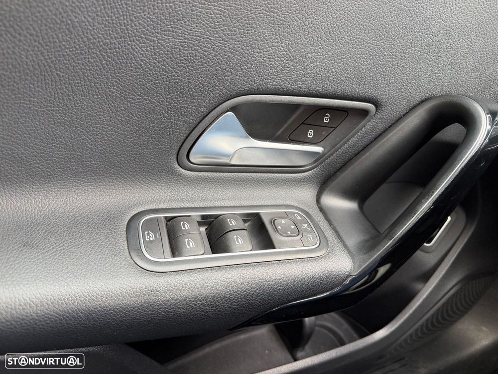 Mercedes-Benz A 250 - 24