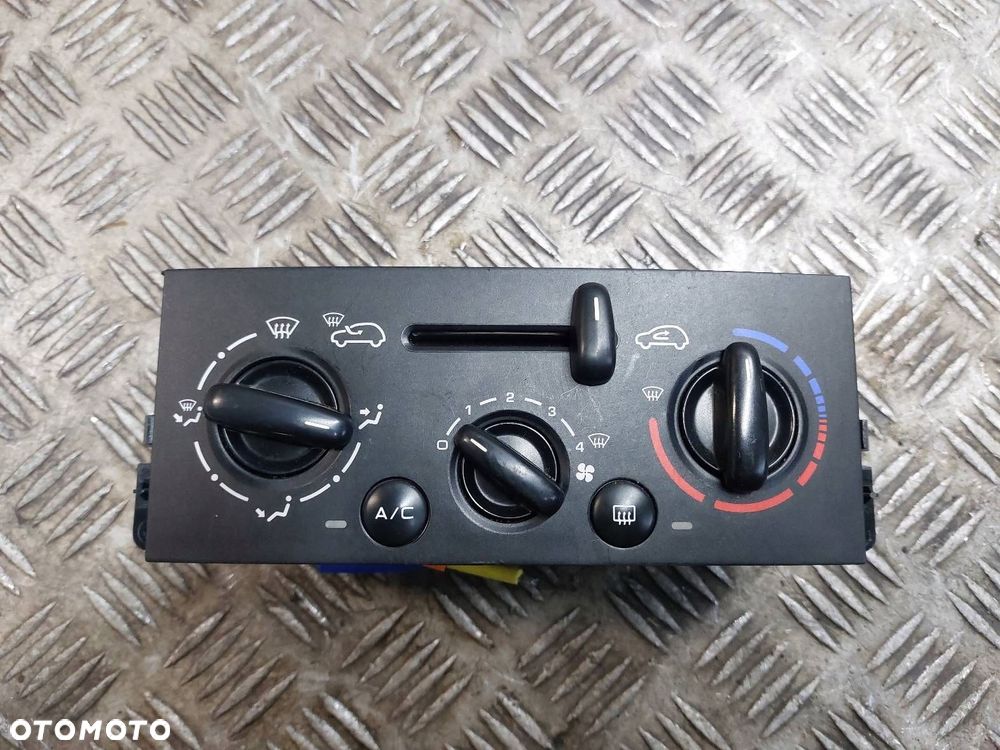 PANEL NAWIEWU PEUGEOT 207 I 69910002 - 1