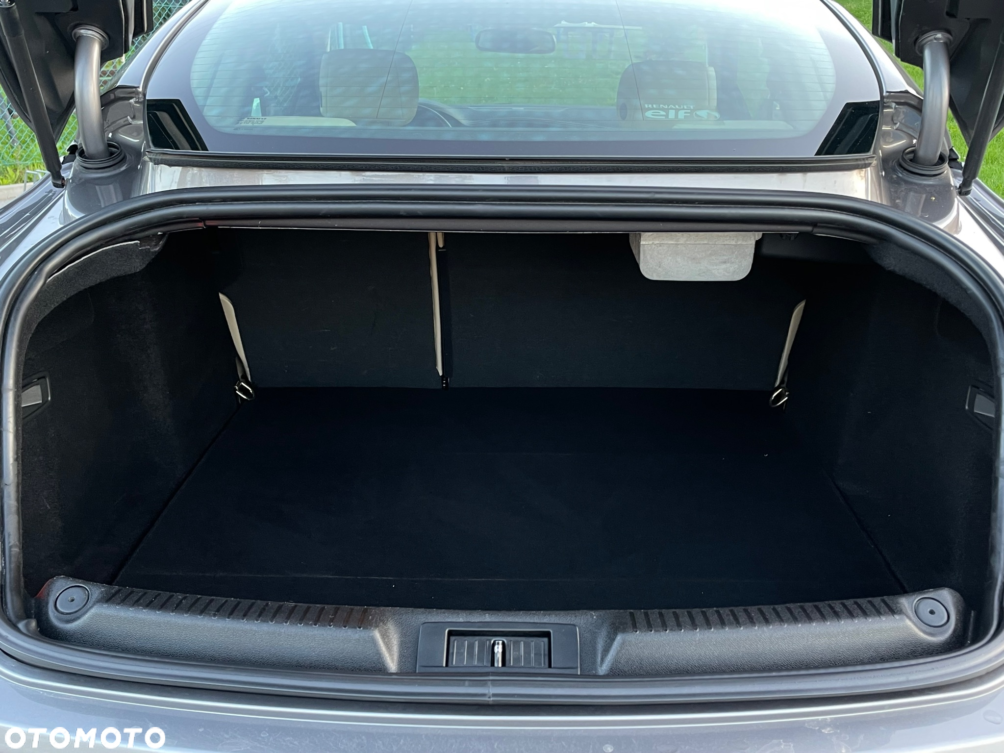 Renault Laguna Coupe dCi 150 FAP - 32