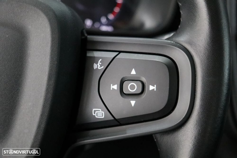 Volvo XC 40 1.5 T3 Inscription - 19