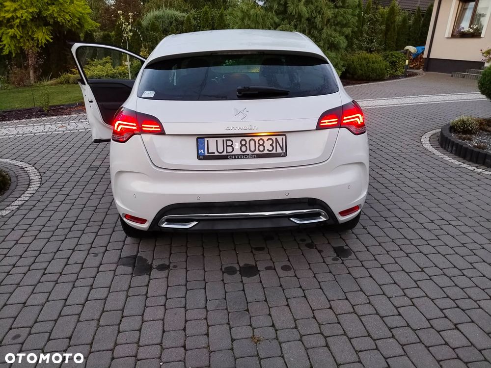 Citroën DS4 1.6 HDi SoChic - 13