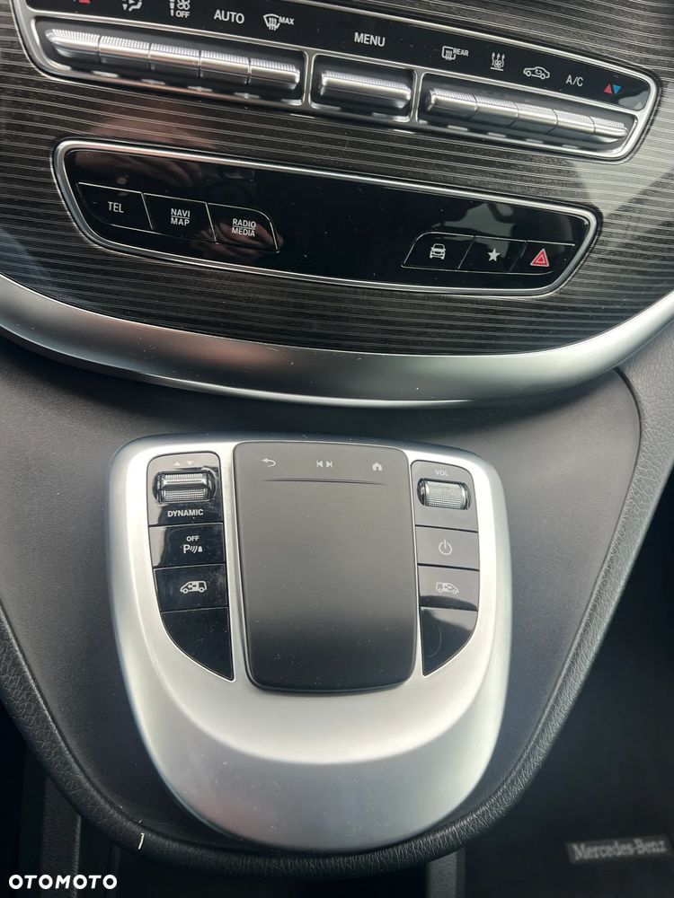 Mercedes-Benz EQV 300 lang - 21