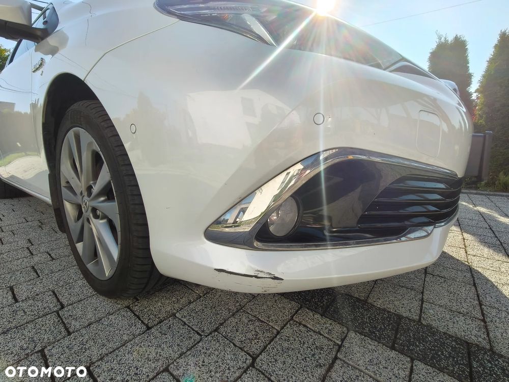 Toyota Auris Hybrid 135 Prestige - 17