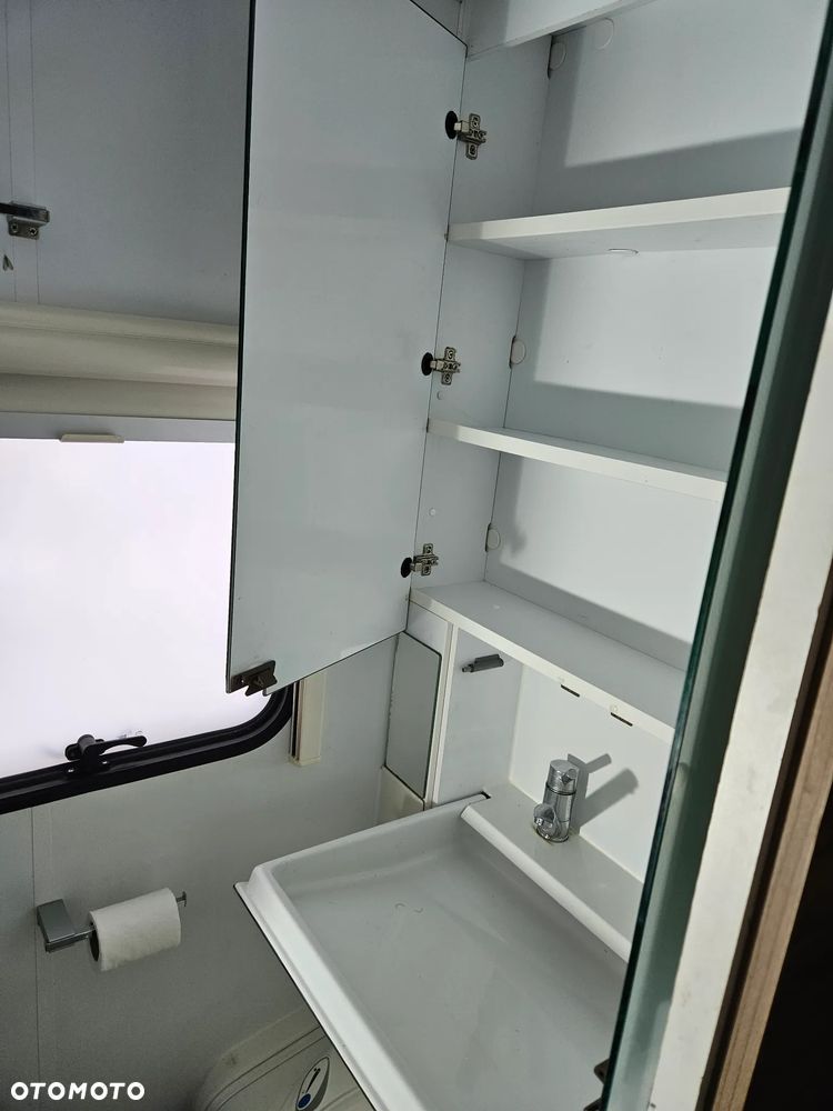 Adria Altea Tamar 552 DT - 16