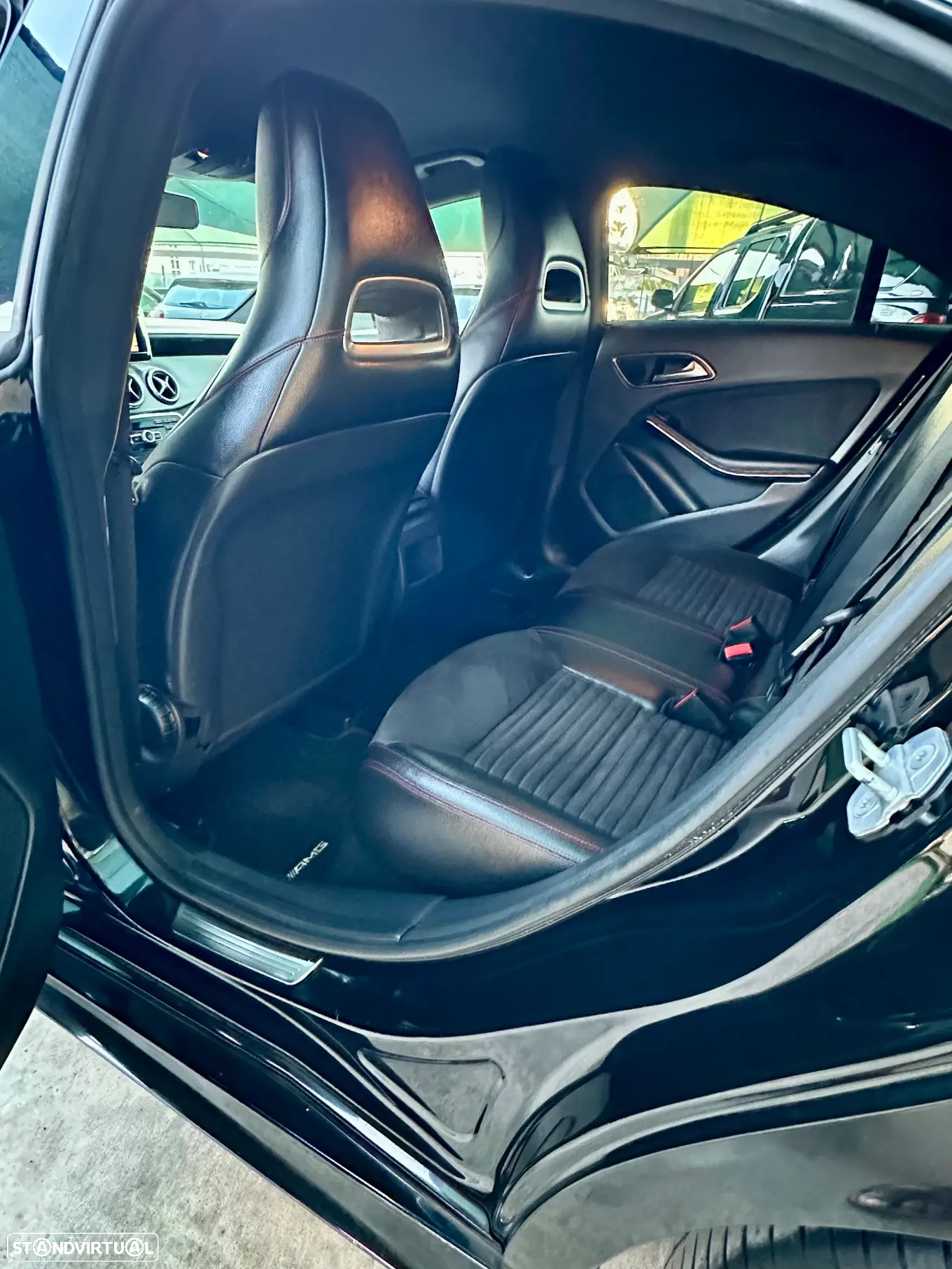 Mercedes-Benz CLA 180 (CDI) d AMG Line - 18